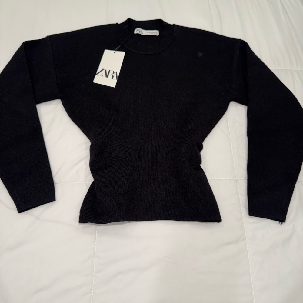 Zara NWT black rouched waist sweater XS. Holiday. Hourglass sculpt sweater